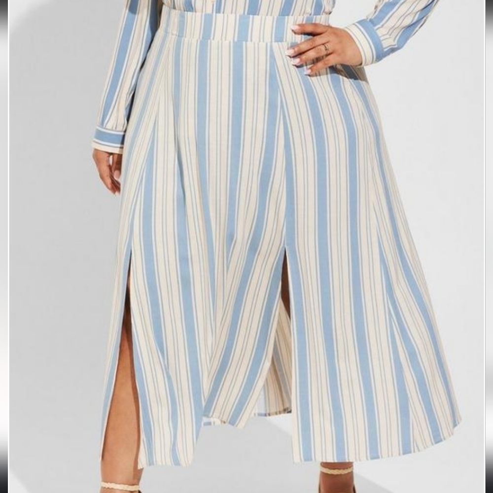 Torrid Maxi Rayon Slub Double Slit Skirt